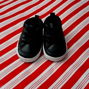 Newborn size 0 shoes